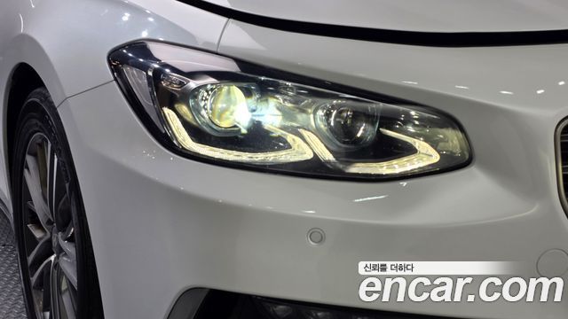 Hyundai Grandeur 2018 — photo 8
