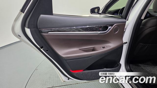 Hyundai Grandeur 2018 — photo 15