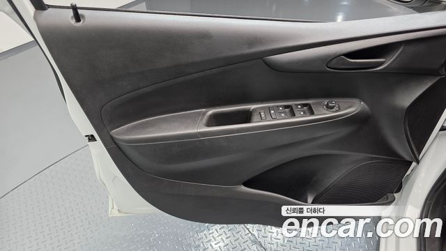 Chevrolet Korea Spark 2016 — photo 14