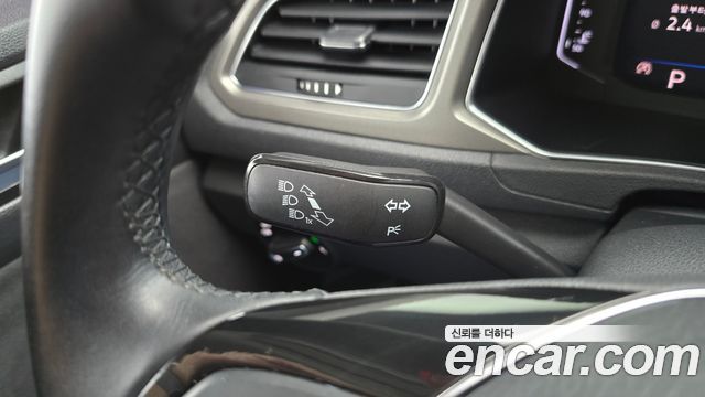 Volkswagen T-Roc 2021 — photo 26