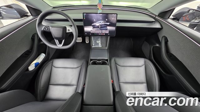 Tesla Model 3 2025 — photo 10