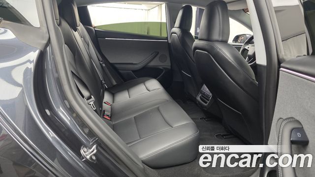 Tesla Model 3 2025 — photo 17