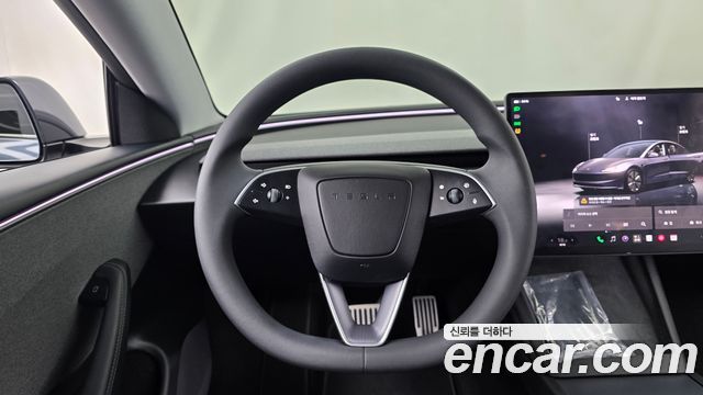 Tesla Model 3 2025 — photo 18