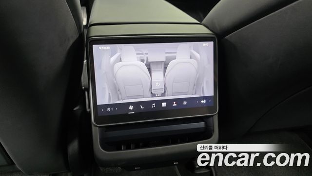 Tesla Model 3 2025 — photo 25