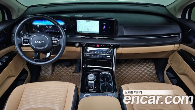 Kia Canival 2023 — photo 10