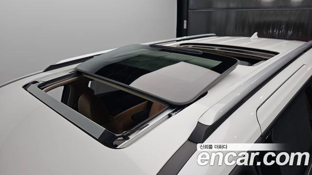 Kia Canival 2023 — photo 33