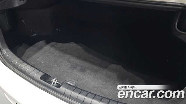Hyundai Grandeur 2019 — photo 27