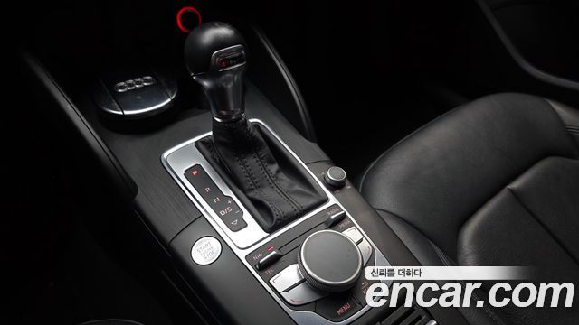 Audi A3 2015 — photo 9
