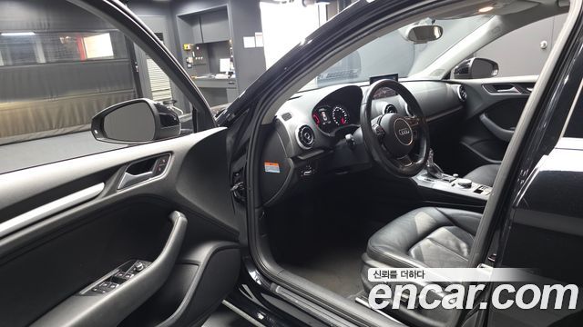 Audi A3 2015 — photo 10