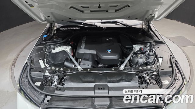 BMW 5-Series 2025 — photo 6