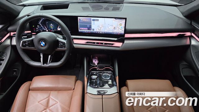 BMW 5-Series 2025 — photo 10