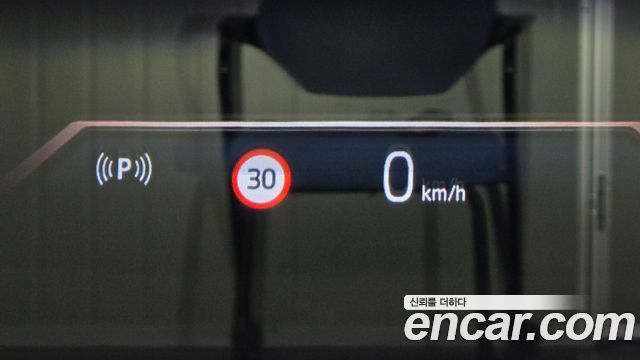 BMW 5-Series 2025 — photo 28