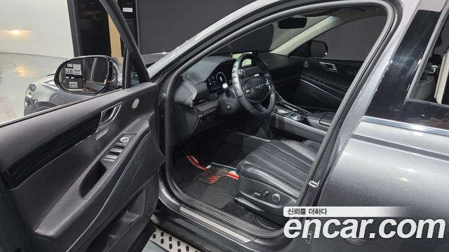 Genesis GV80 2022 — photo 13