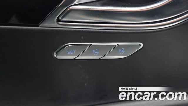 Genesis GV80 2022 — photo 19