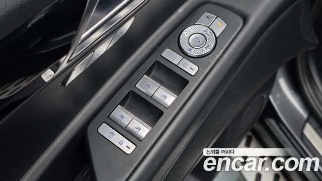 Genesis GV80 2022 — photo 20
