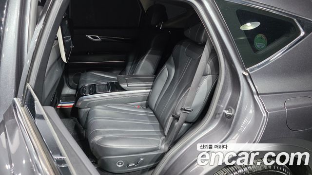 Genesis GV80 2022 — photo 16