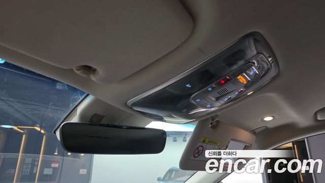 Genesis GV80 2022 — photo 32