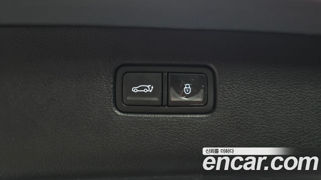 Genesis GV80 2022 — photo 38