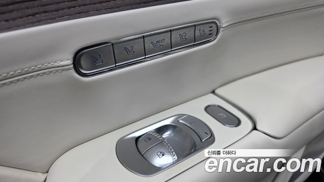 Genesis G90 2026 — photo 30