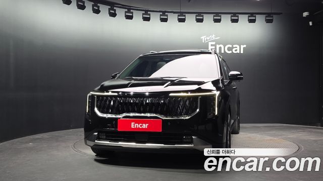 Kia Canival 2025 — photo 3
