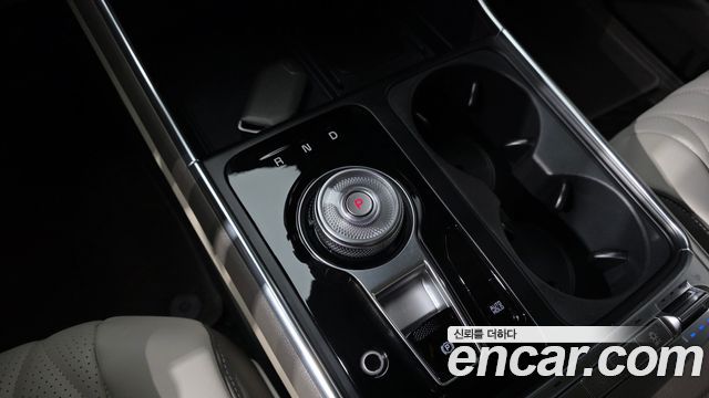 Kia Canival 2025 — photo 12