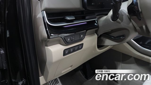 Kia Canival 2025 — photo 29