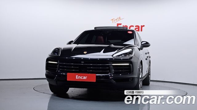 Porsche Cayenne 2021 — photo 3