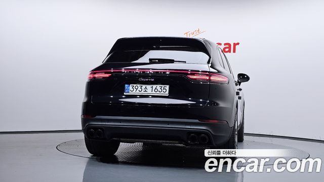 Porsche Cayenne 2021 — photo 4