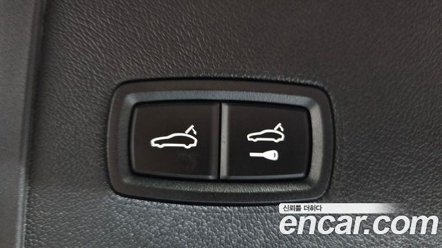 Porsche Cayenne 2021 — photo 25