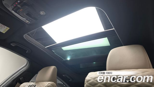 Kia K8 2022 — photo 21
