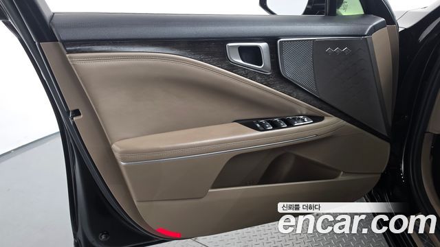 Kia K8 2022 — photo 14
