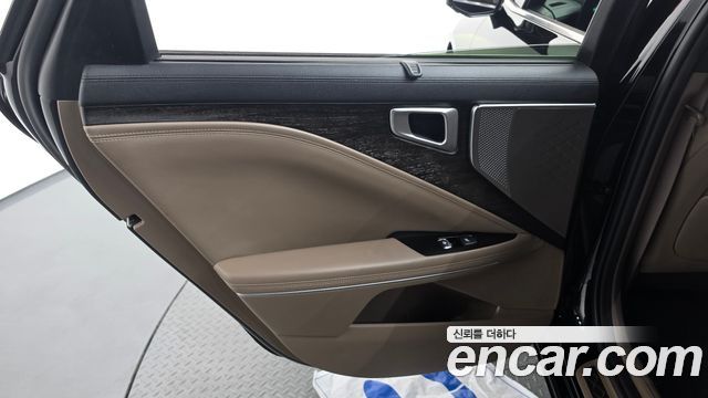 Kia K8 2022 — photo 15
