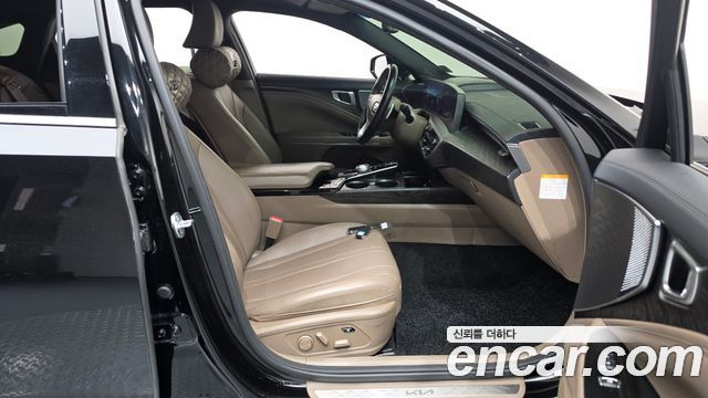 Kia K8 2022 — photo 16