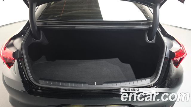 Kia K8 2022 — photo 31