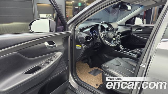 Hyundai Santafe 2019 — photo 13