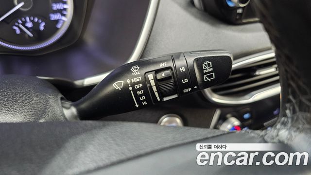 Hyundai Santafe 2019 — photo 25