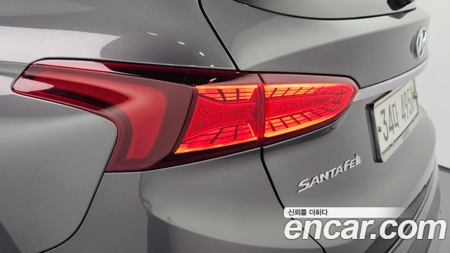 Hyundai Santafe 2019 — photo 9