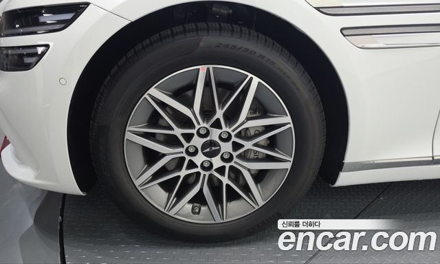 Genesis G80 2027 — photo 5
