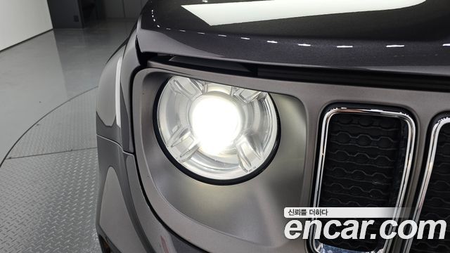 Jeep Renegade 2019 — photo 8