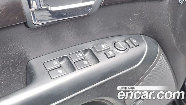 Kia Mohave 2012 — photo 27