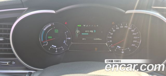 Kia K5 2015 — photo 11