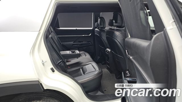 KG Mobility Torres 2025 — photo 11