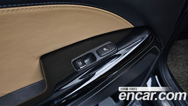 Kia K7 2020 — photo 24