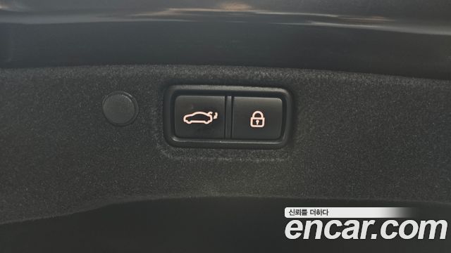 Kia K7 2020 — photo 33