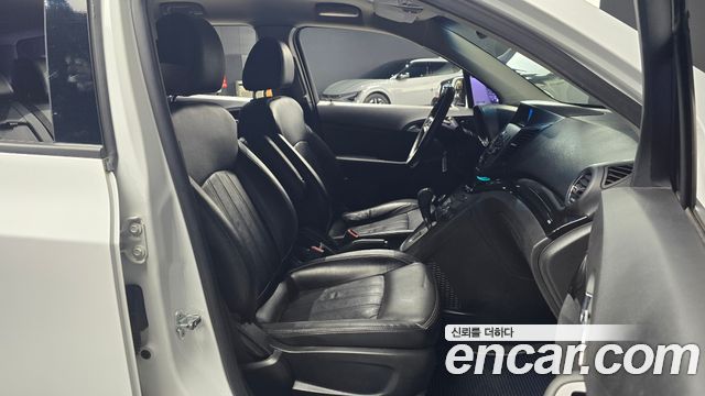 Chevrolet Korea Orlando 2012 — photo 13