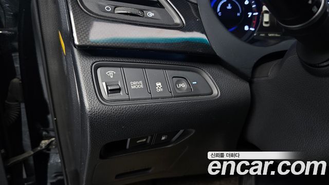 Hyundai Grandeur 2014 — photo 18