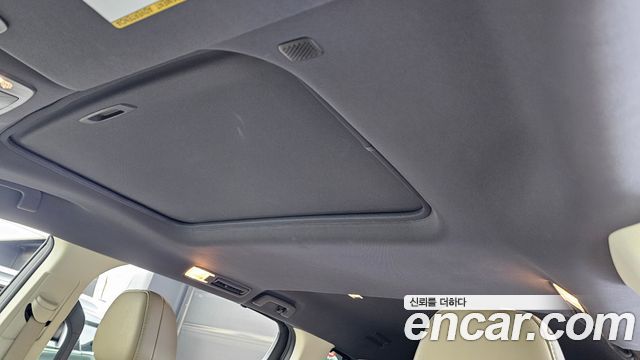 Toyota Sienna 2023 — photo 24