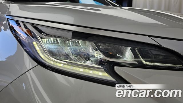 Toyota Sienna 2023 — photo 8