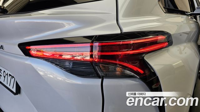 Toyota Sienna 2023 — photo 9