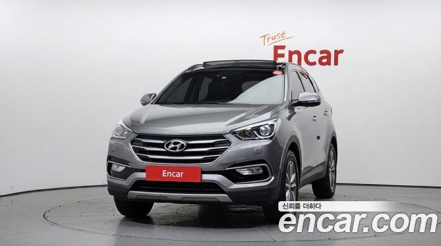 Hyundai Santafe 2016 — photo 3
